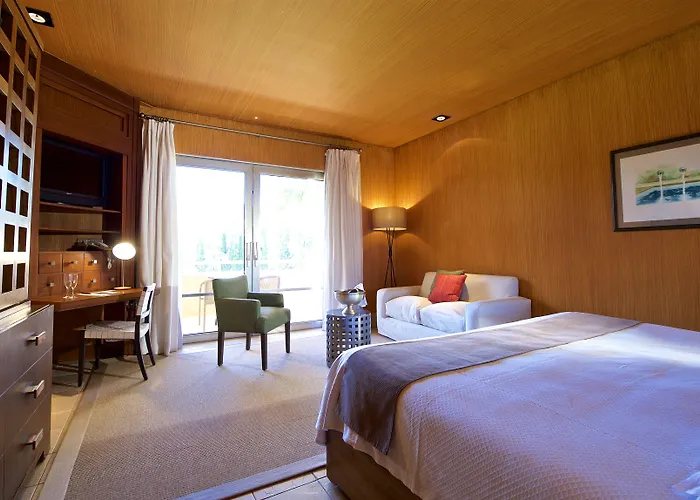 Rio Real Golf & Отель